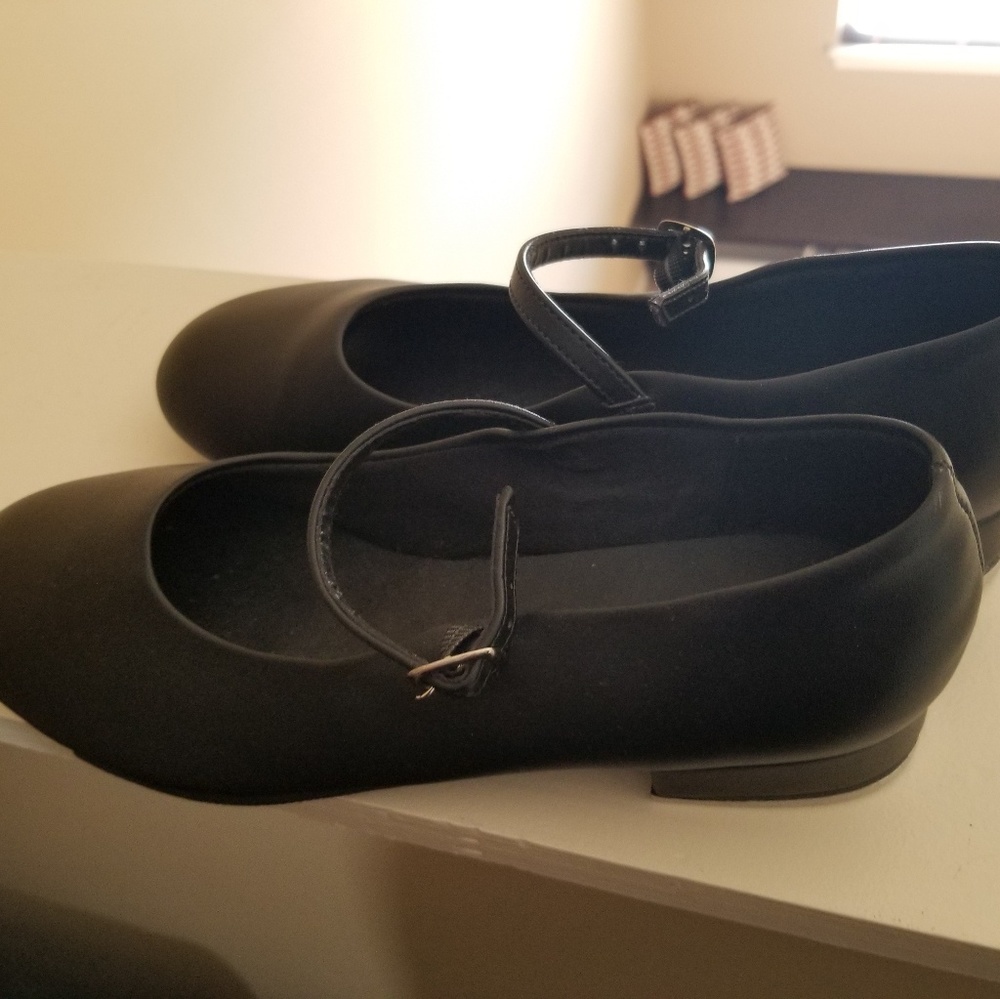 Tap shoes